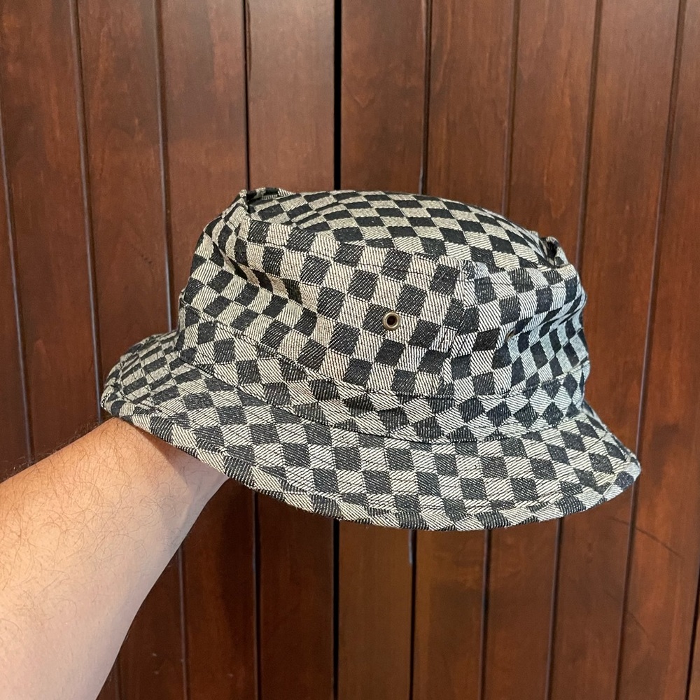 Bucket hat - Picture 2 of 5